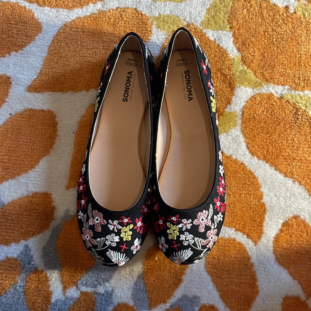 Sonoma + Vitalize by Ortholite Embroidered Ballet Shoe Size 8